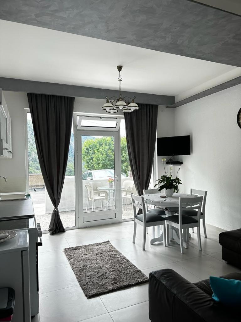 Apartments Boka Pearl Kotor Extérieur photo